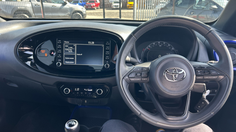 Toyota Aygo X 1.0 VVT-i Edge 5dr Petrol Hatchback